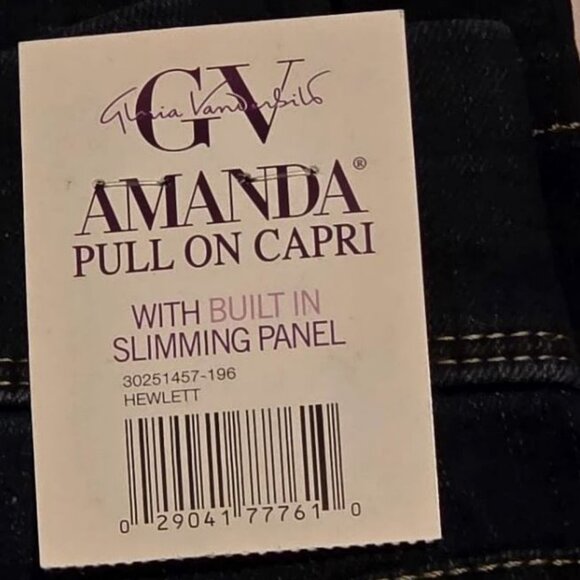 Women's Gloria Vanderbilt Amanda Pull-On Capri Pants Color: Hewlett Size: 14 - Picture 4 of 4